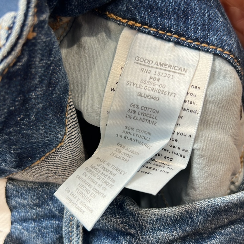 GOOD AMERICAN WOMAN’S GOOD CLASSIC RAW HEM HIGH RISE NWT BLUE JEAN SZ 26 - Picture 9 of 9